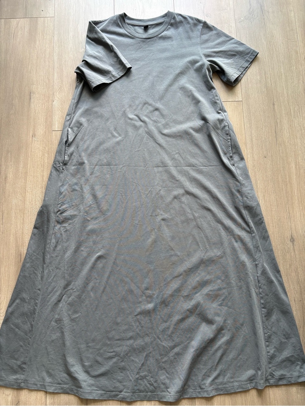 Uniqlo gray Airism swing Dress